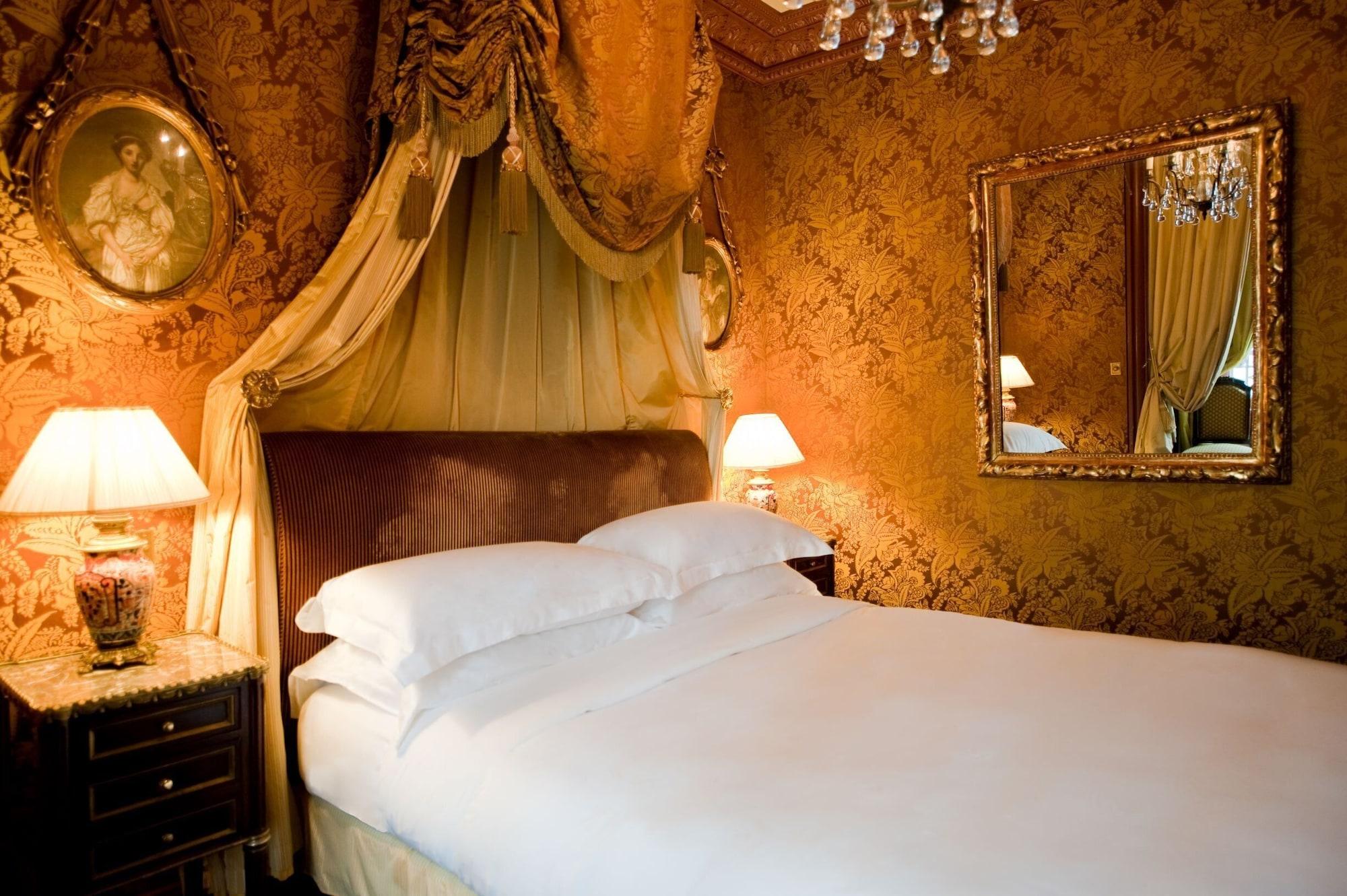 L'hôtel Hotel 5*